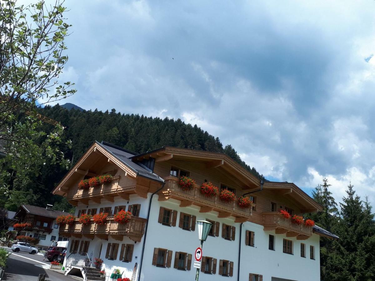 Apart Soellbacherhof Fügen Esterno foto